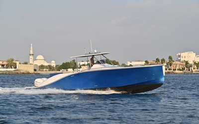 Al Shaali Dolphin 40