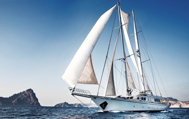 Abeking & Rasmussen Aiglon