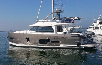 Azimut Magellano 53