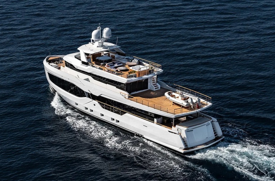 Numarine Alaia