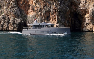 Bering 70