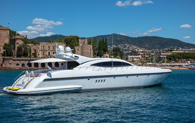 Mangusta Lady B