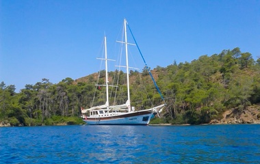 Custom Boats Fatma Kristina