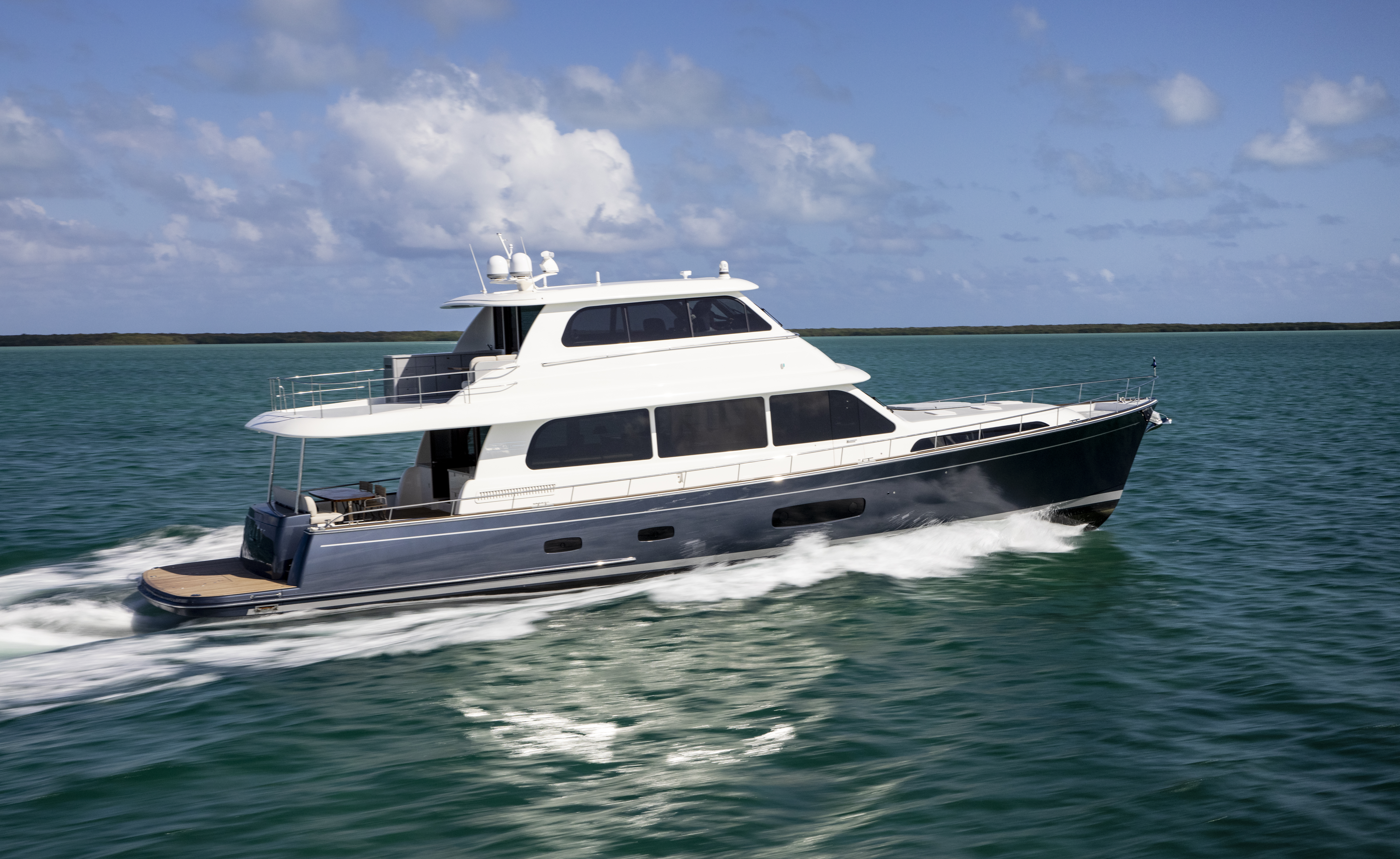 Grand Banks 85: Prices, Specs, Reviews and Sales Information