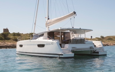 Fountaine Pajot Astréa 42