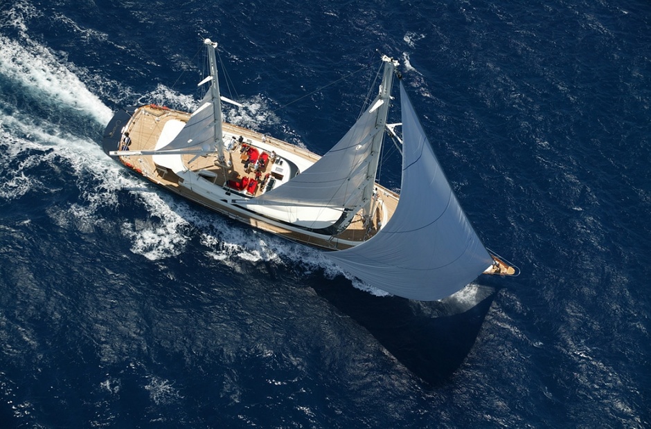 Perini Navi Ohana