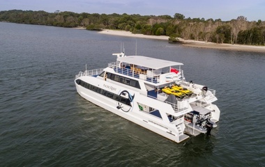 Custom Boats Pacific Quest