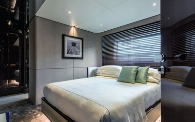 Premier Pontoons Solaris