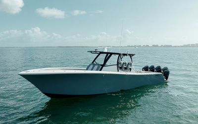 Front Runner 39 Center Console