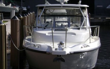 Boston Whaler 305 Conquest
