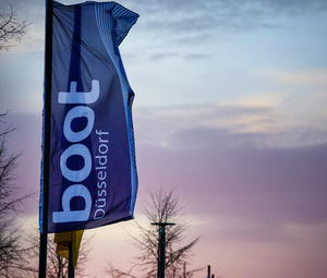 Boot Dusseldorf: yachts, dinghies, two oars