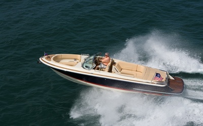 Chris-Craft Launch 27
