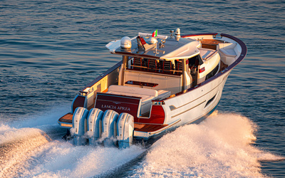 Lancia Aprea 52 Outboard