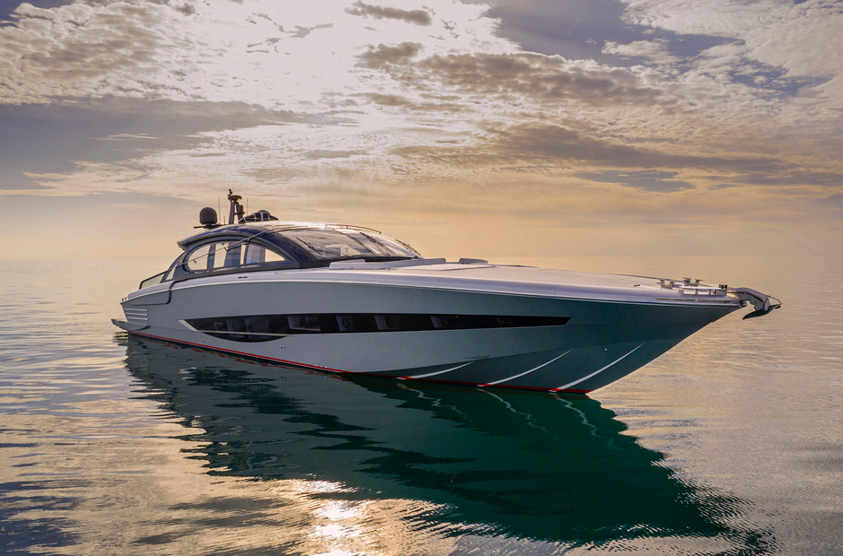 ISA Yachts Aldabra