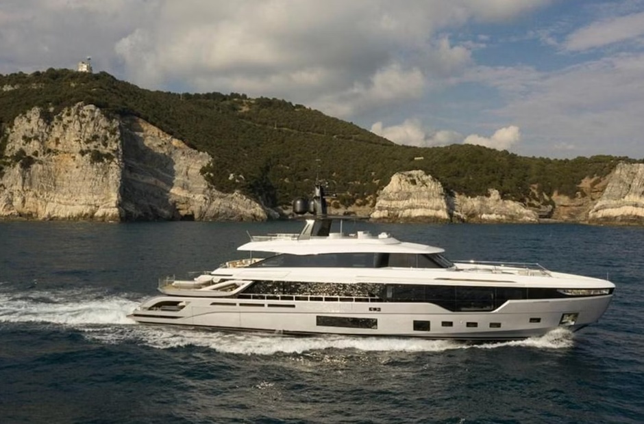 Azimut Shabby