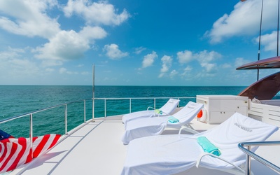 Hargrave 80' Flybridge