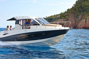 Quicksilver Activ 855 Weekend