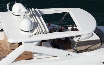 Sunseeker 88 Yacht