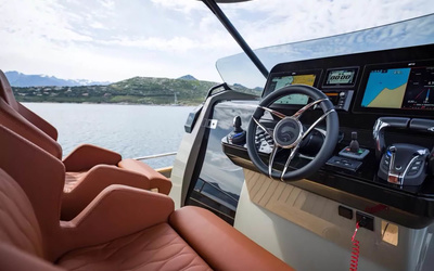 Capelli Stradivarius 43