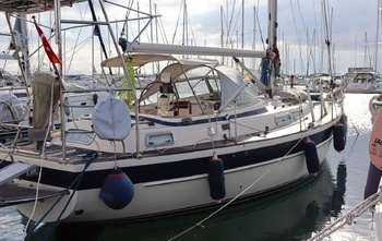 Hallberg-Rassy 37 (1993)