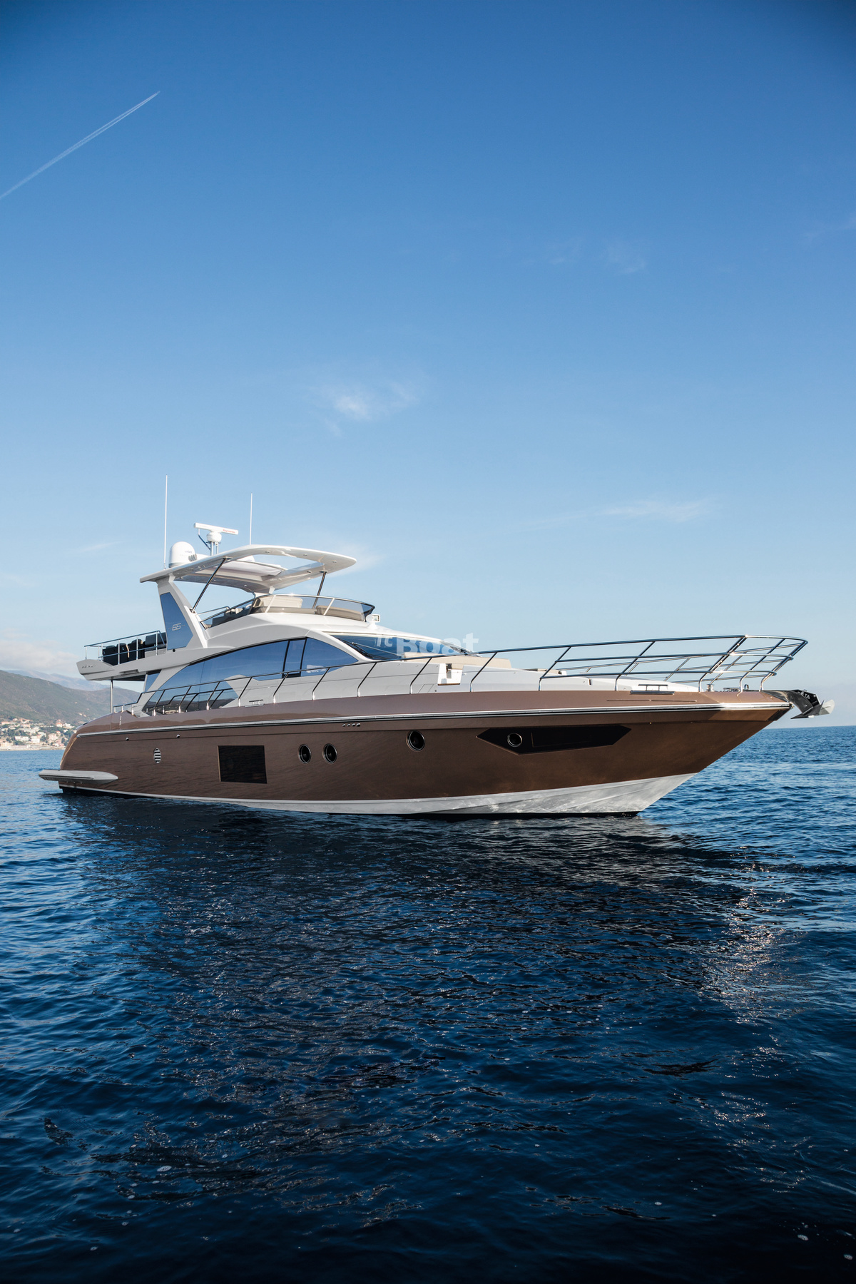 azimut yacht 66 price