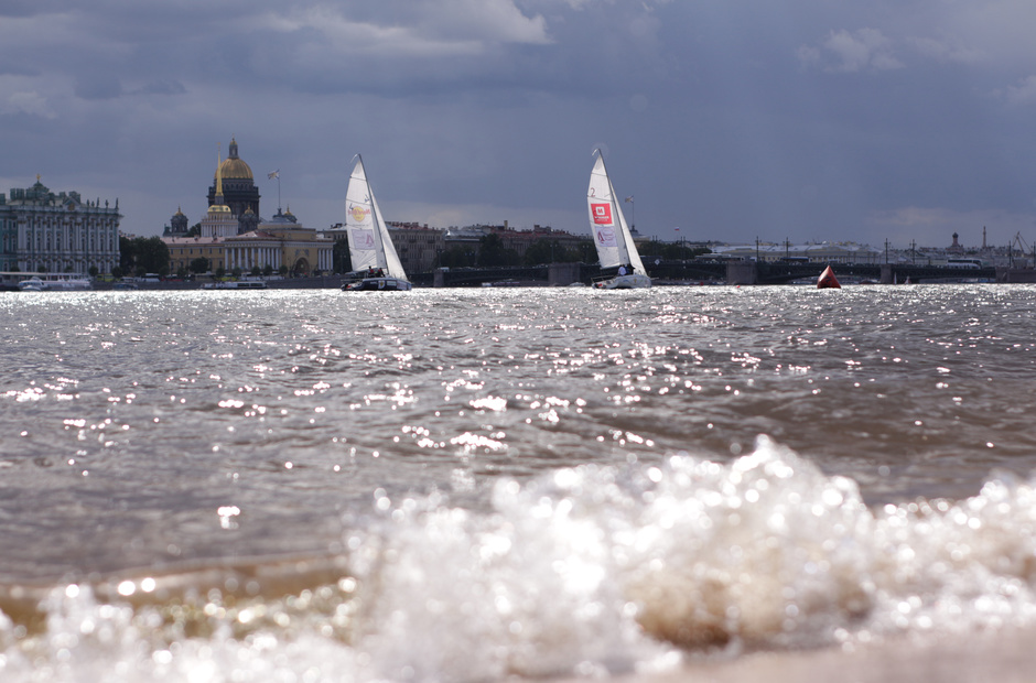 St. Petersburg State University and Moscow State University against Oxford and Cambridge: the Sailing Battle on the Neva.