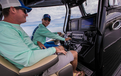 TideWater 320 CC Adventure