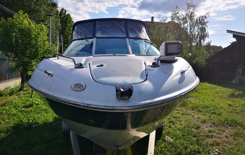Maxum 2400 (2001)