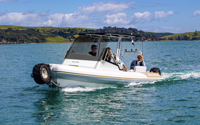 Sealegs 7.5m Semi-Cab RIB