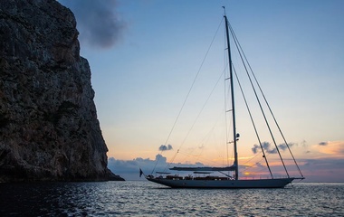 Pendennis Shipyard Vijonara