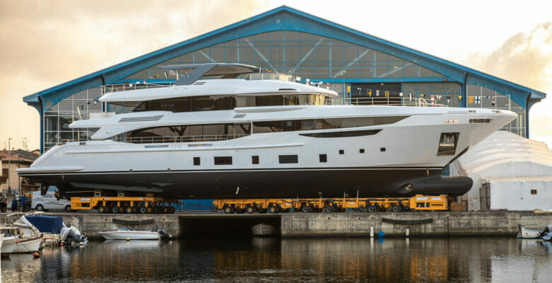 Benetti Papa Joe 1