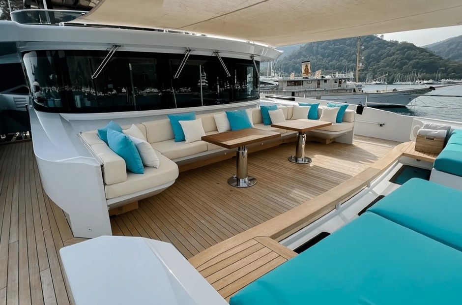 Mangusta Sunny