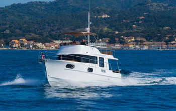 Beneteau Swift Trawler 44