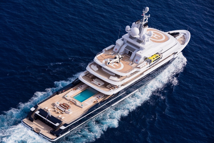 yacht luna oligarch