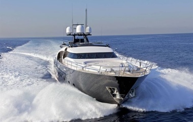 Palmer Johnson Domino