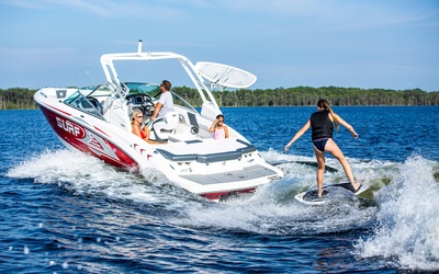 Chaparral 23 Surf