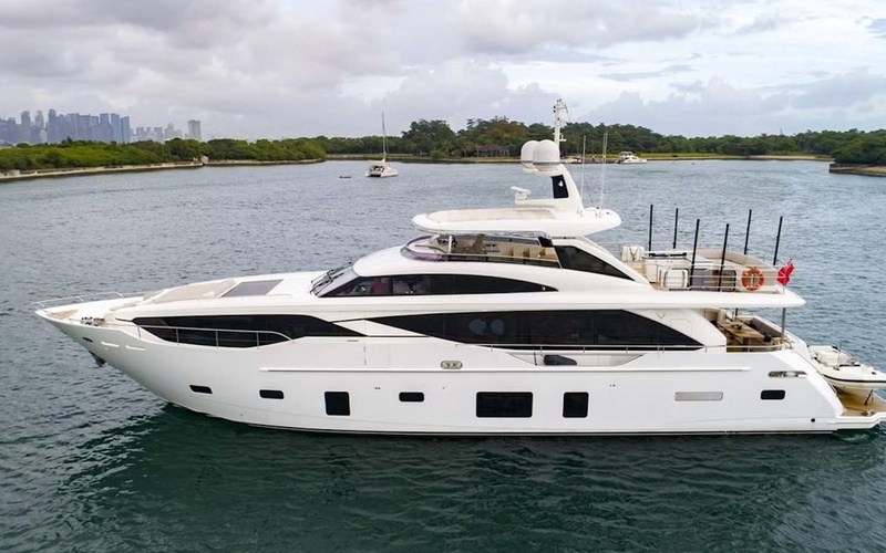 Azimut Grande 35 METRI