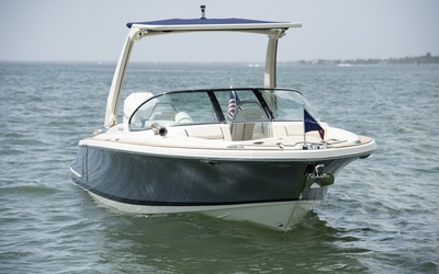 Chris-Craft Launch 25 GT