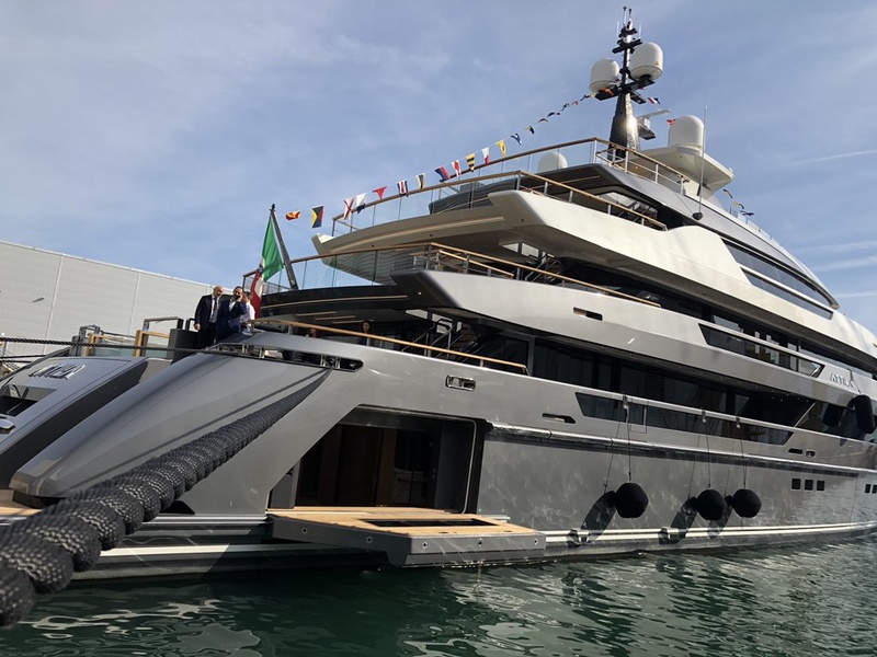 biggest san lorenzo yacht