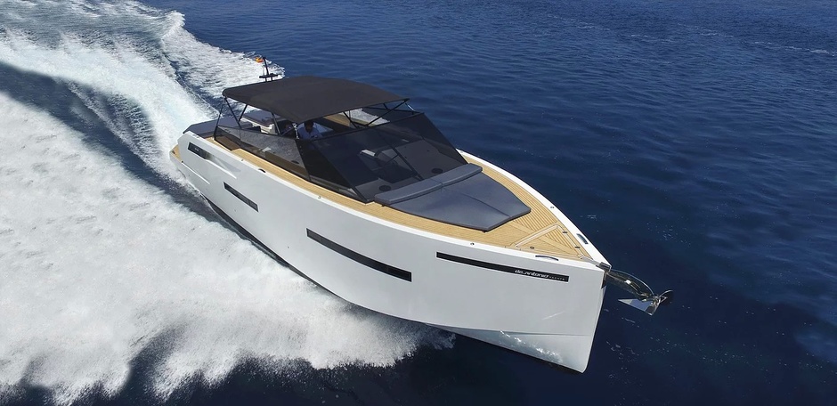 De Antonio Yachts D46 Open