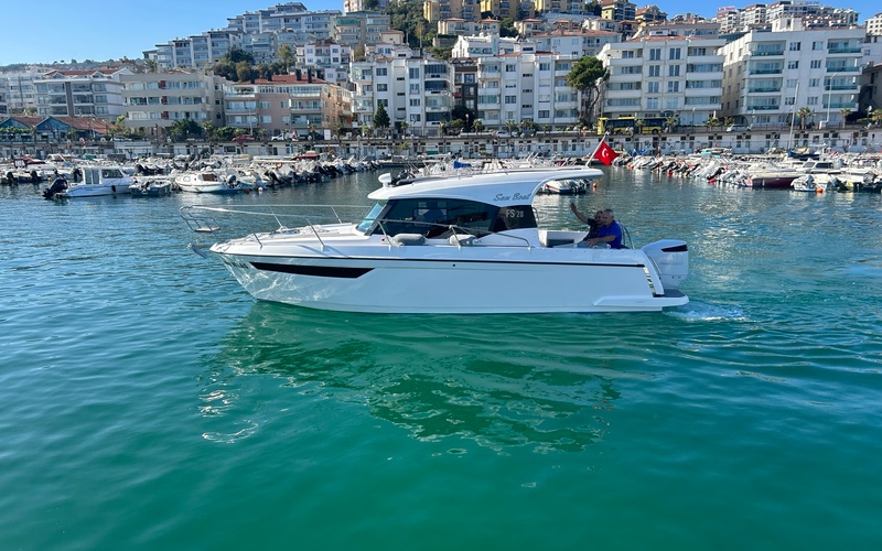 San Boat FS28 Coupe