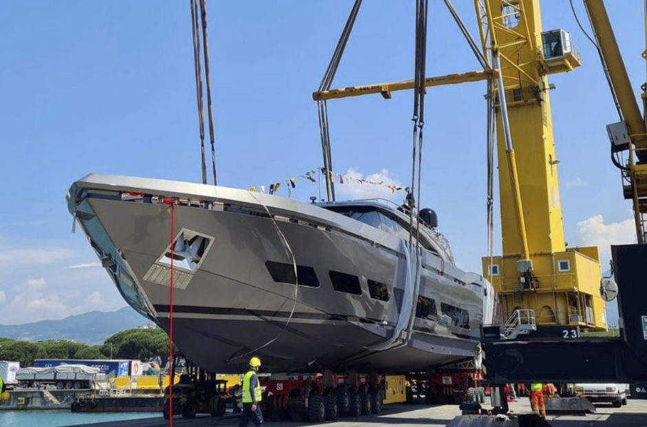 AB Yachts Angel