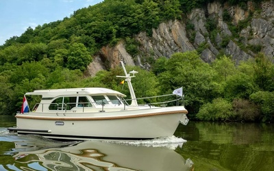 Linssen Grand Sturdy 30.0 Sedan