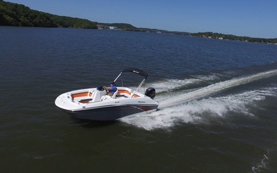 Hurricane SunDeck Sport 192 RL OB