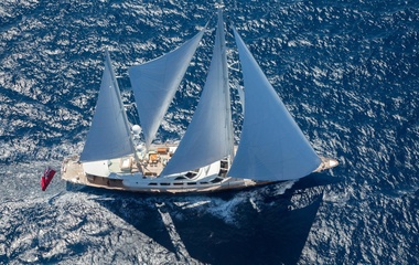 Perini Navi Antara
