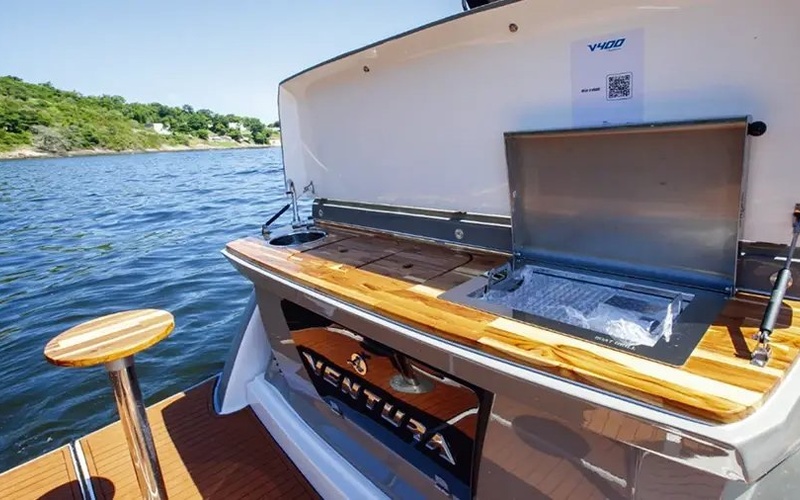 Ventura V400 Crossover