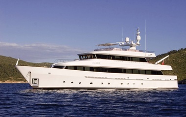 Heesen Alcor