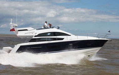 Fairline 42 Squadron