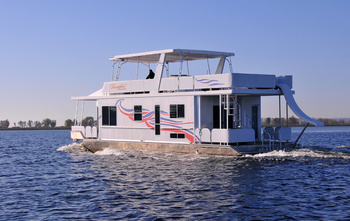 Thoroughbred Houseboats 15' х 51' (2018)
