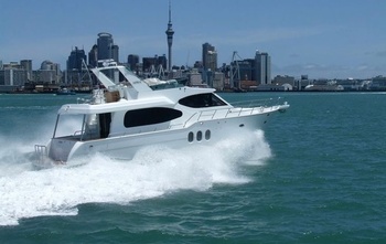 Activa Marine Hi-Star Activa 5800 (2007)